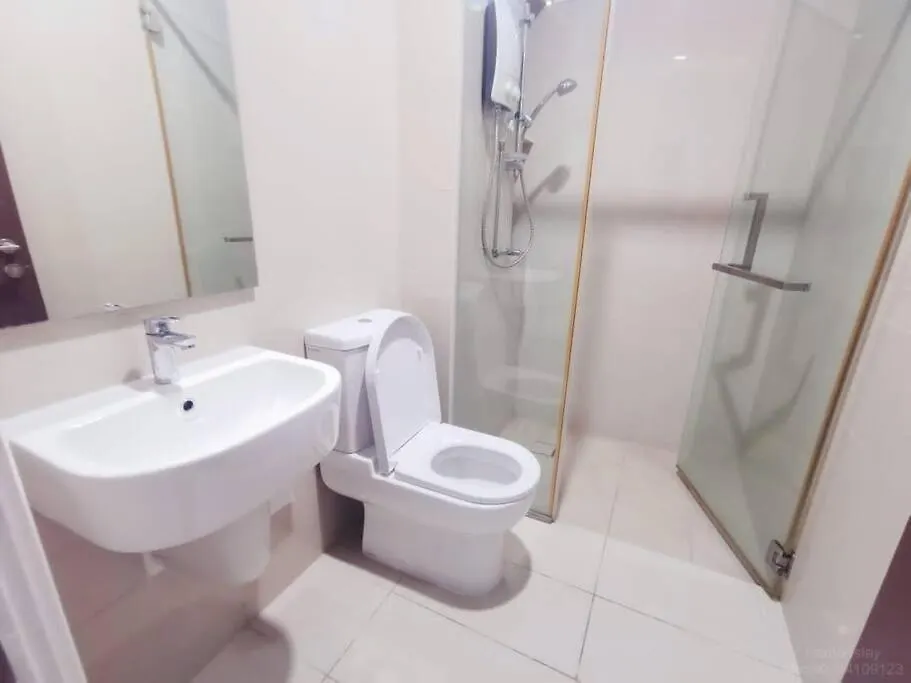162 Home4Stay Deluxe Big 3Story 6Rooms 20Pax Wedding Usm Arena Bridge Gelugor Maleisië